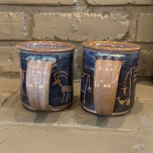 Pr of Studio Art Pottery Mugs Blue & Brown Signed & Dated‎ 2017 - Picture 4 of 8